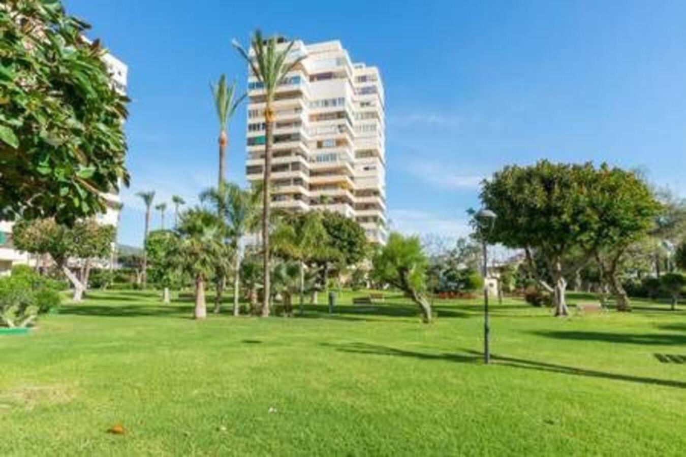 Playamar Waterfront Exclusive Apartment And Views Tower 2 Fl 14 Torremolinos Exterior foto